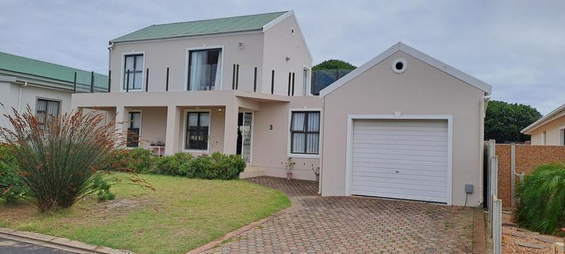 3 Bedroom Property for Sale in Stilbaai Wes Western Cape